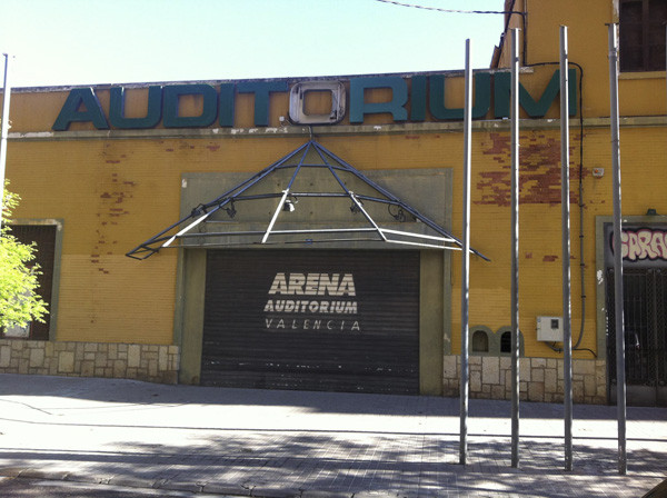 Arena, Garage... 26 años después de trabajar allí (2013)