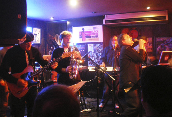 Ultima Emoción en el Black Note, Valencia (MR, 2010)